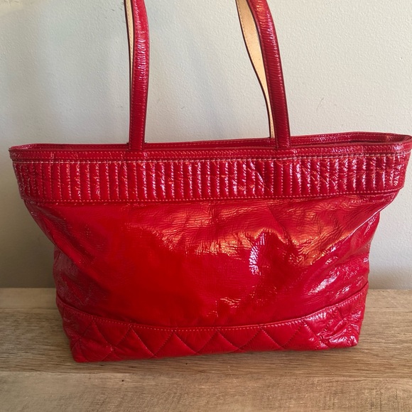 Coach Poppy Liquid Glass Red Patent Leather Shoulder Bag Purse Y2K - Picture 6 of 15